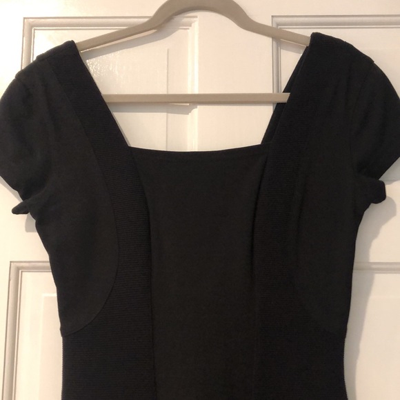 Black stretchy dress - Picture 2 of 5